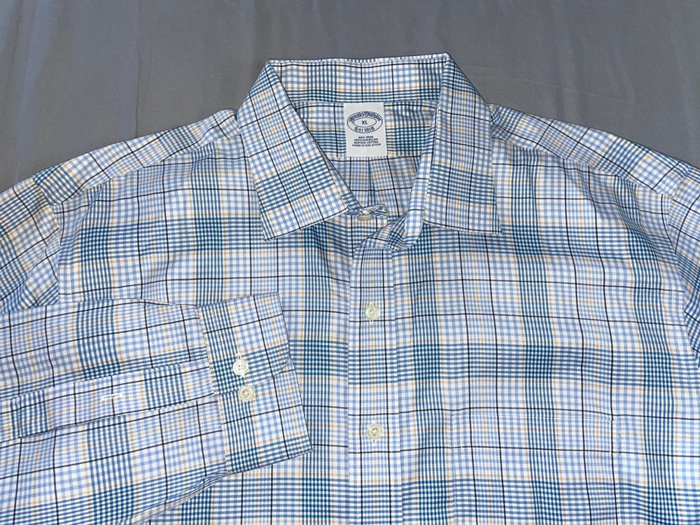 Brooks Brothers Non-Iron Supima Cotton Sport Shirt. Men's Size XL, MINT!